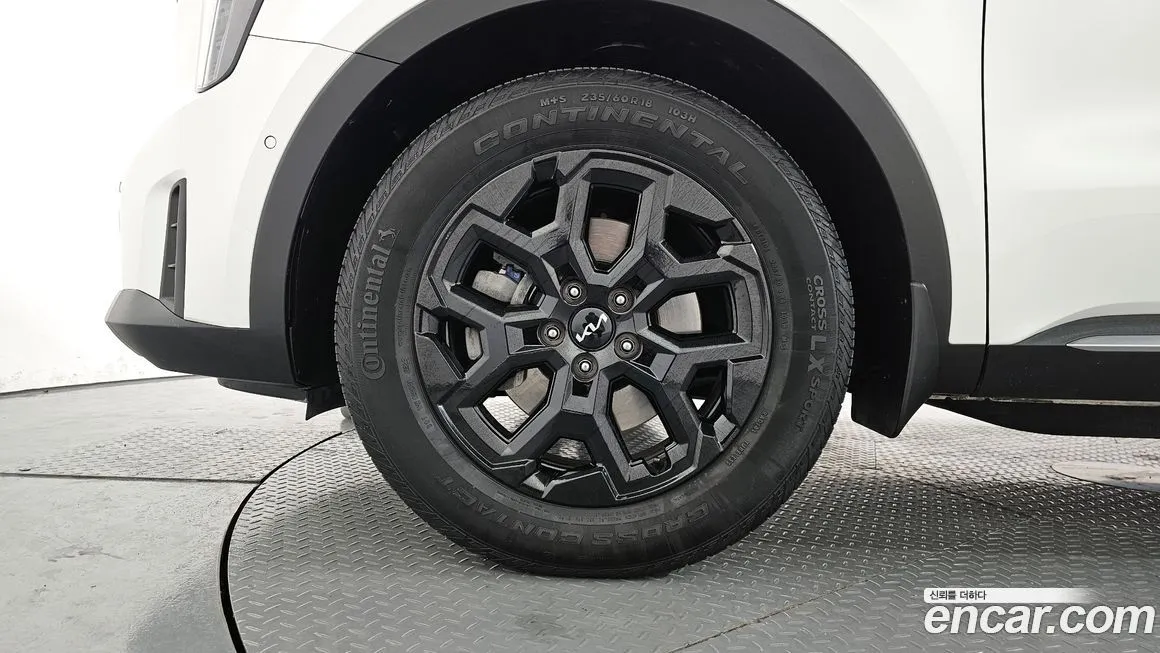 Kia Sorento — фото 3