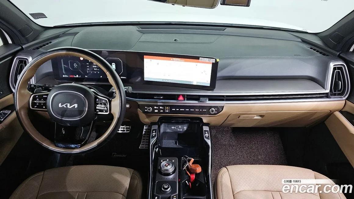 Kia Sorento — фото 10