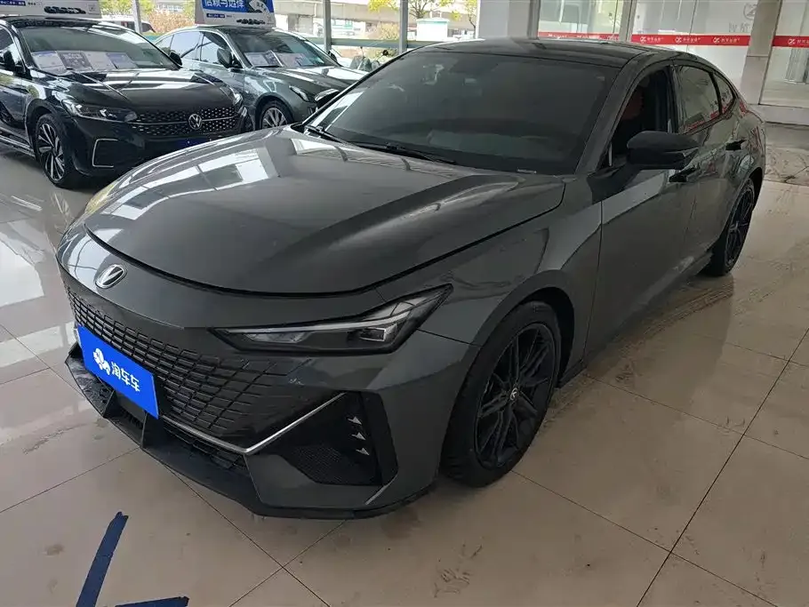 Changan UNI-V 2023 из CN, фото 1