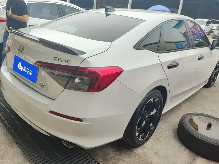 Honda Civic — фото 6