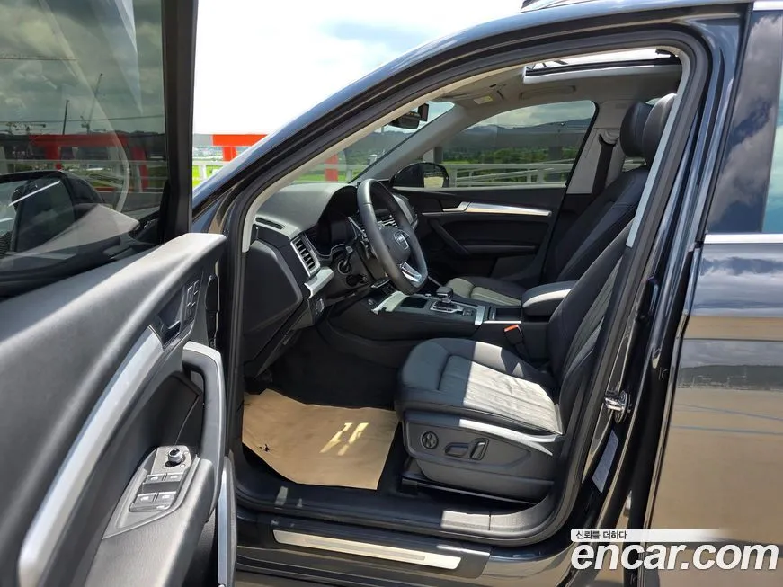 Audi Q5 2022 из KR, фото 9