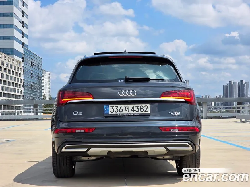 Audi Q5 2022 из KR, фото 6