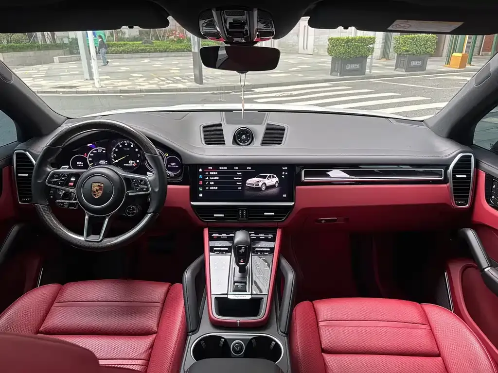 Porsche Cayenne Hybrid — фото 10