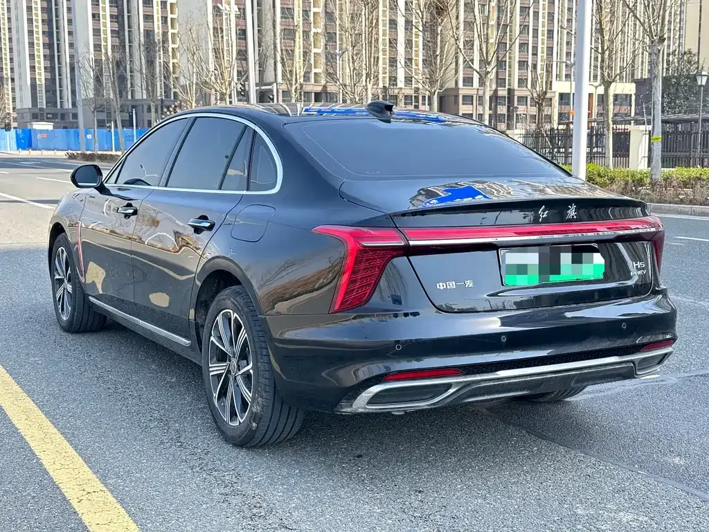 Hongqi H5 PHEV 2026 из CN, фото 4