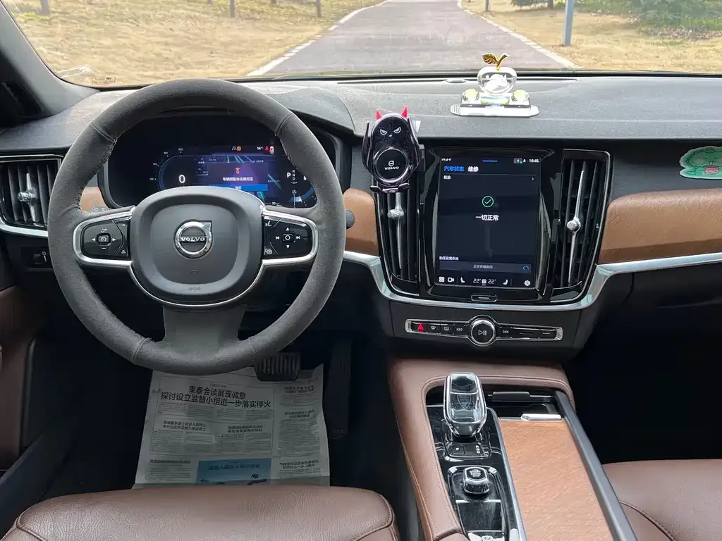Volvo S90 — фото 3