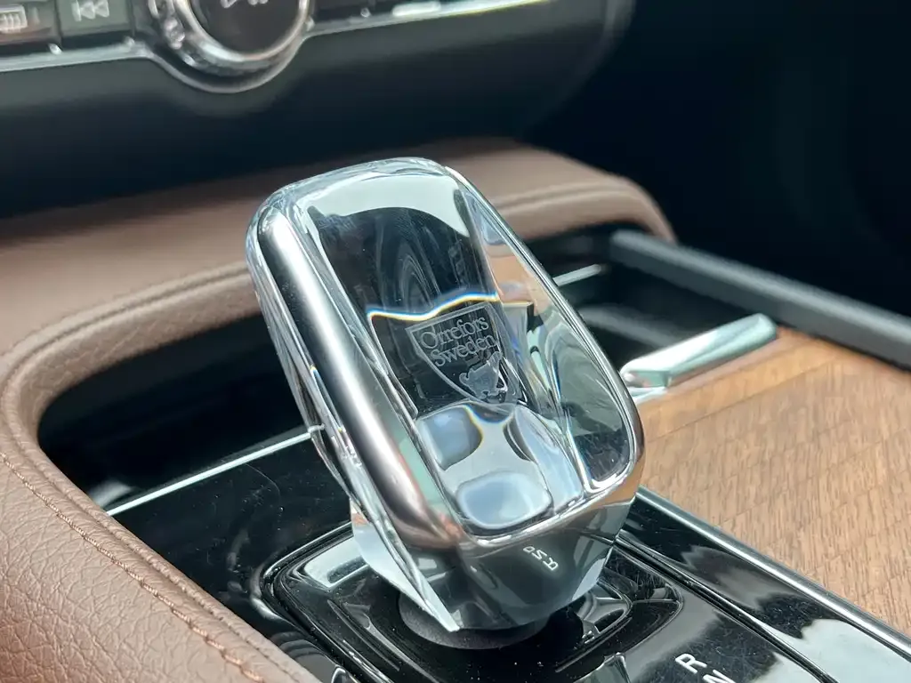 Volvo S90 — фото 6