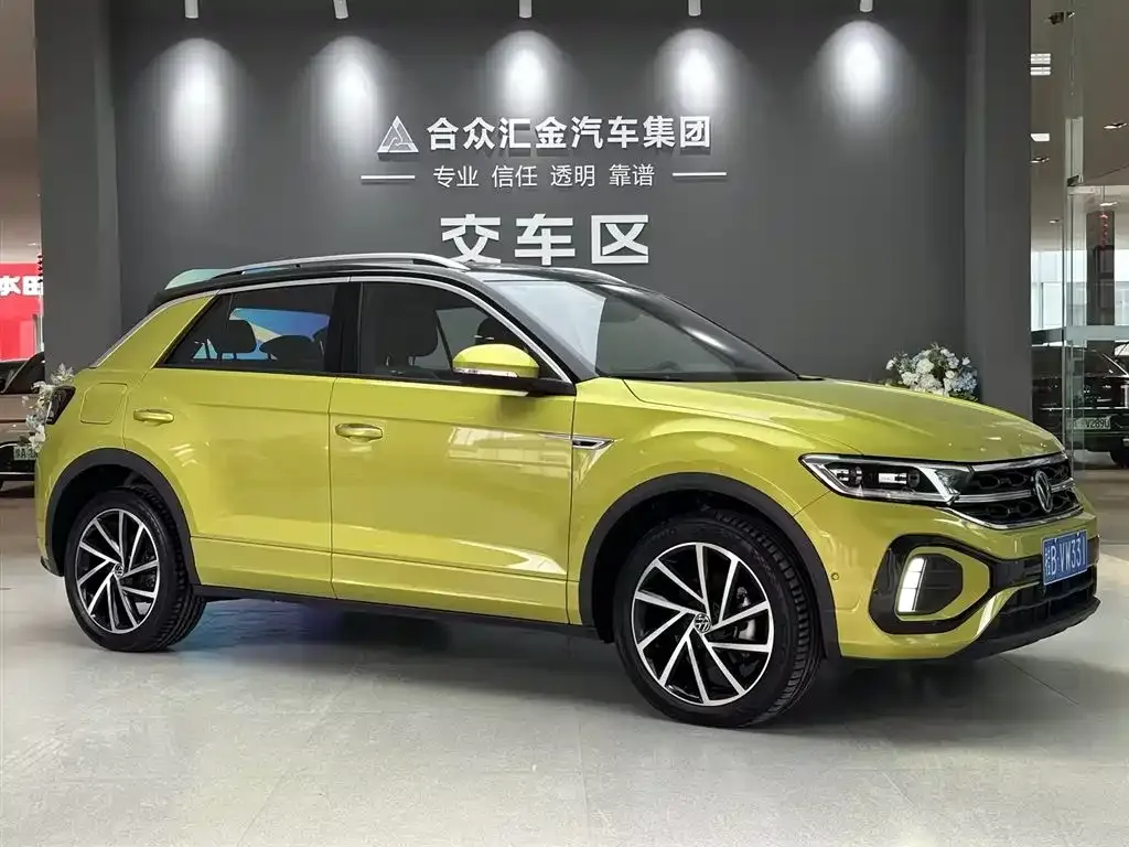 Volkswagen T-Roc 2023 из CN, фото 3