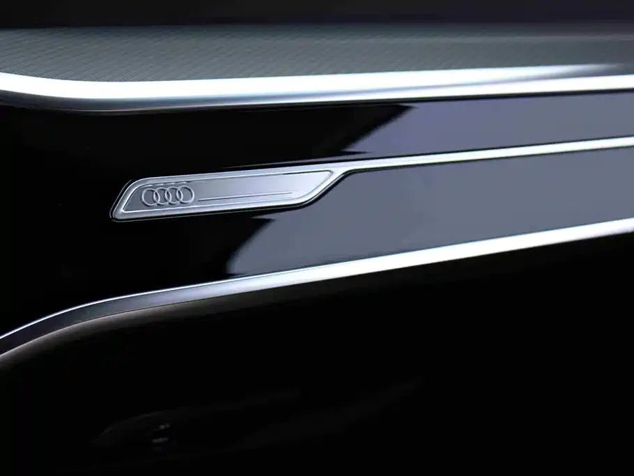 Audi A6L — фото 3