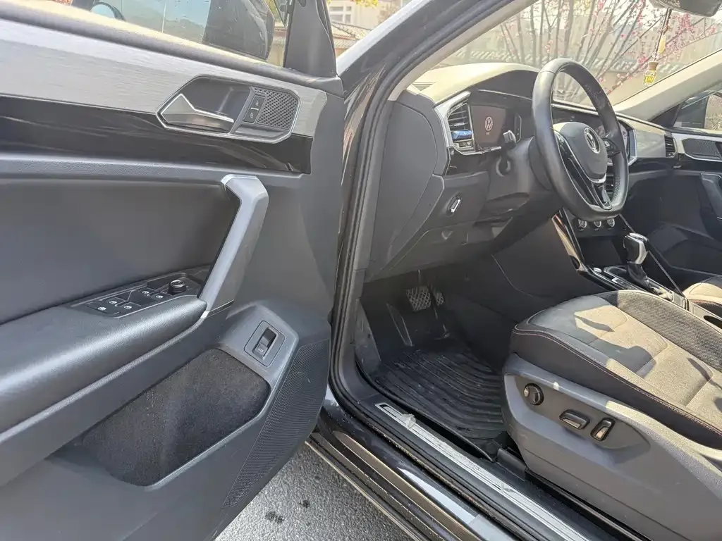 Volkswagen Tayron 2021 из CN, фото 9
