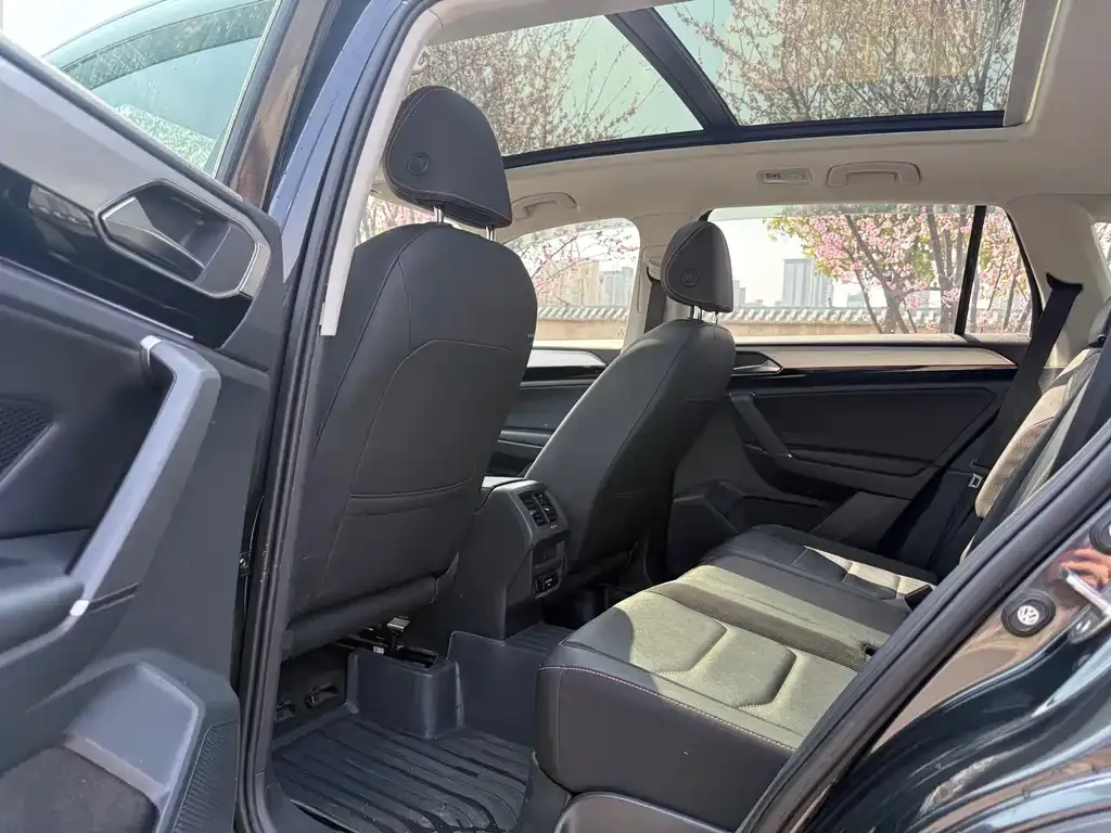 Volkswagen Tayron 2021 из CN, фото 2