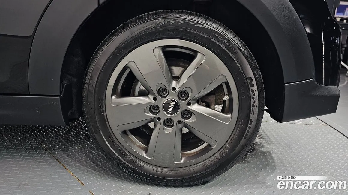 Mini Cooper 2022 из KR, фото 3