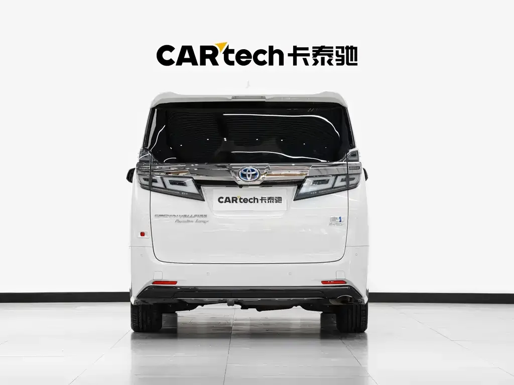 Toyota Vellfire — фото 6