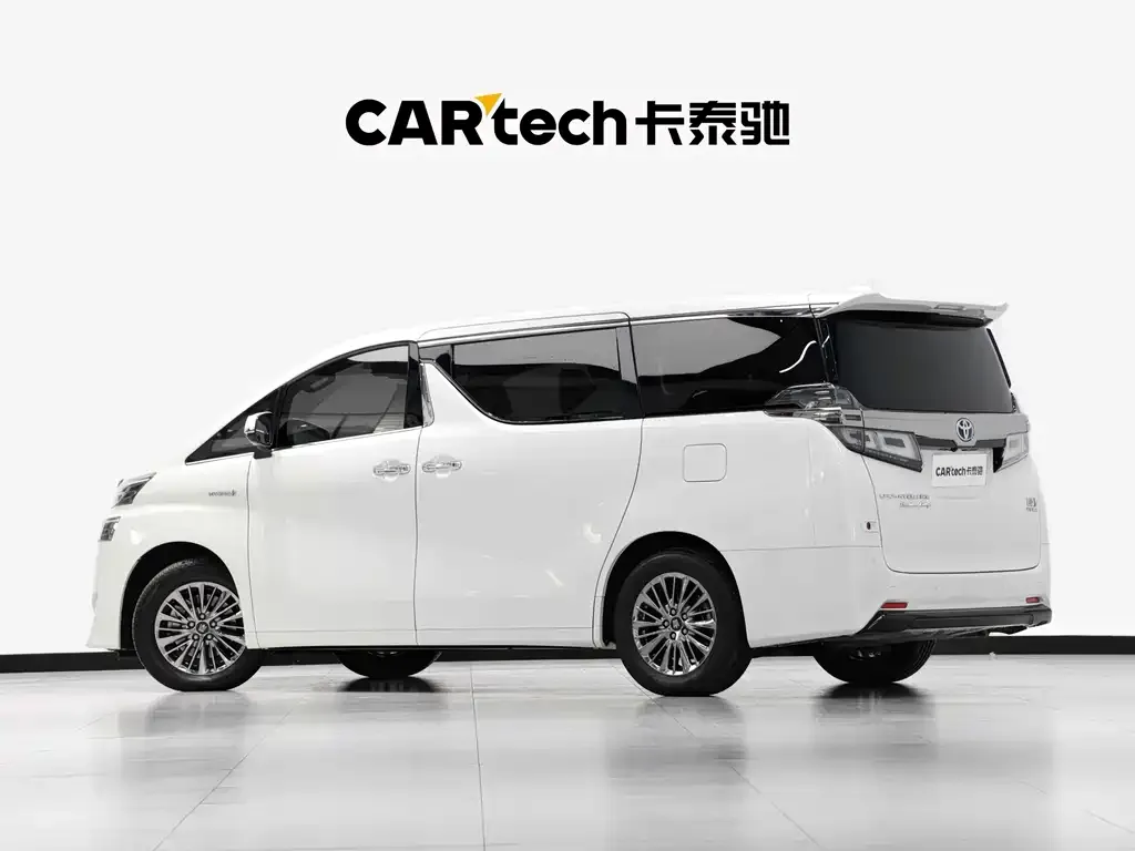 Toyota Vellfire — фото 8