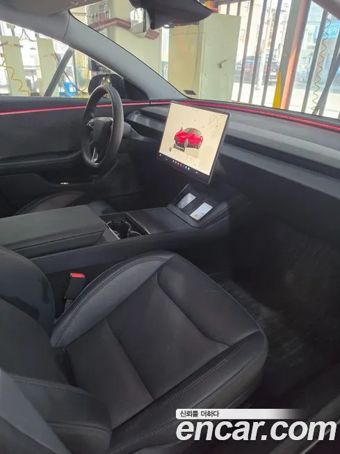 Tesla Model 3 2024 из KR, фото 3