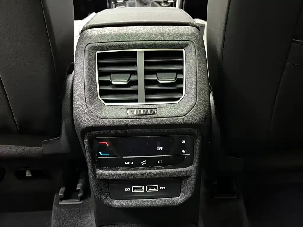 Volkswagen Tayron 2022 из CN, фото 4