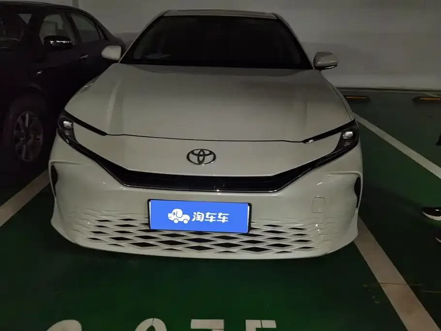 Toyota Camry 2025 из CN, фото 9