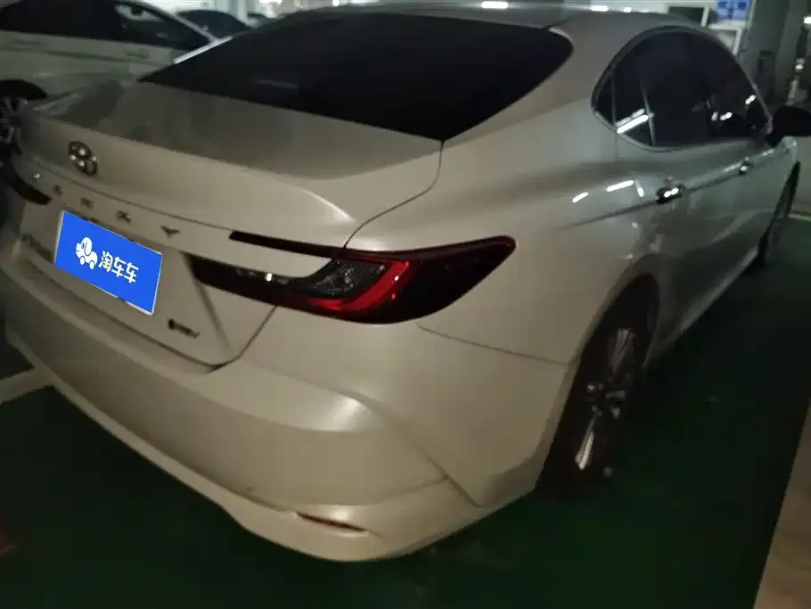 Toyota Camry 2025 из CN, фото 3