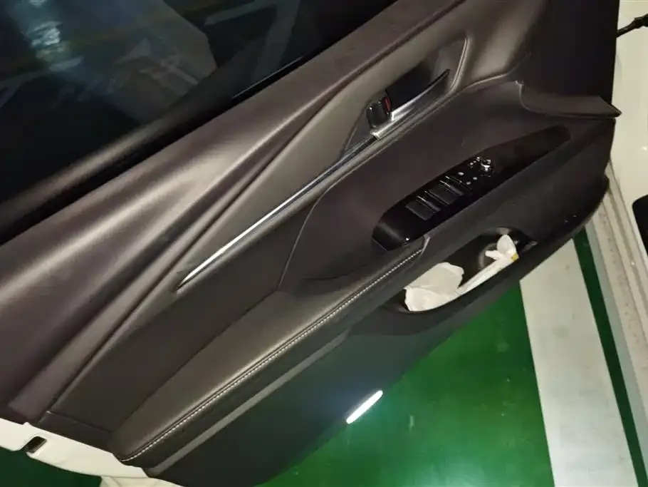 Toyota Camry 2025 из CN, фото 4