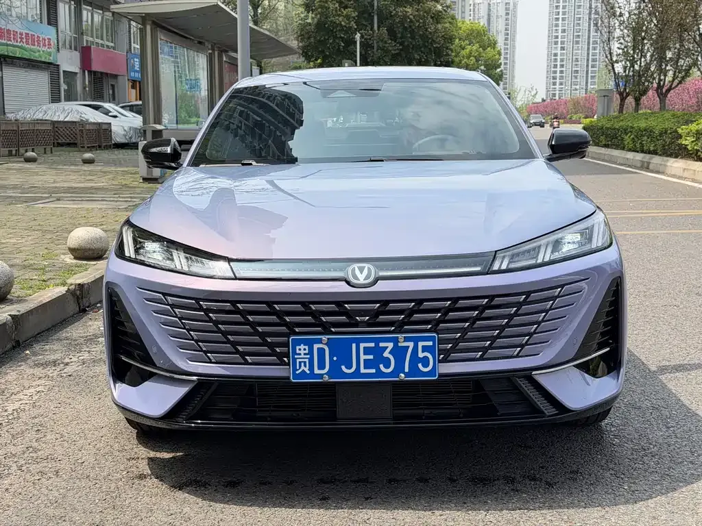 Changan Eado — фото 7