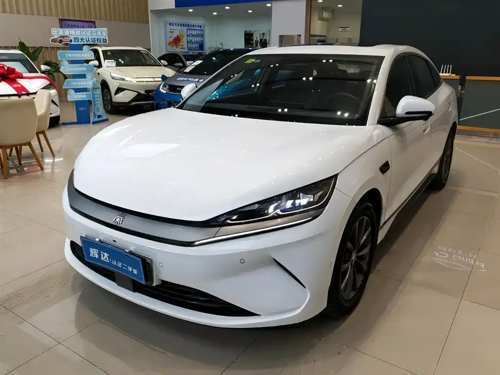 BYD Qin L — фото 1