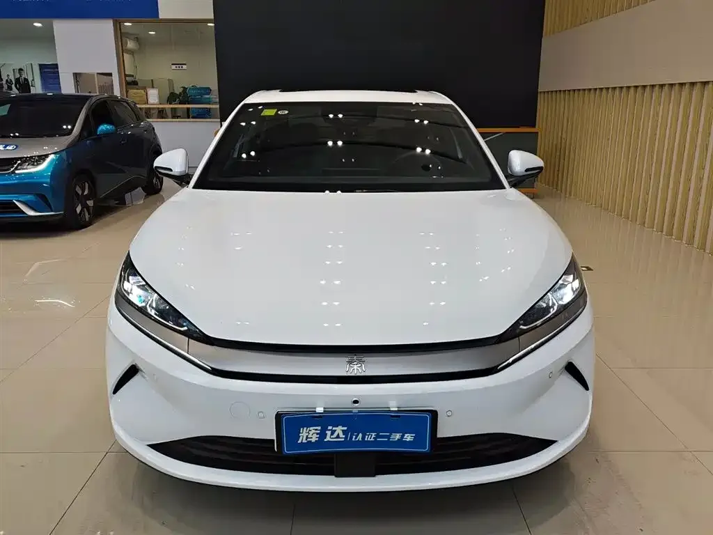 BYD Qin L — фото 10