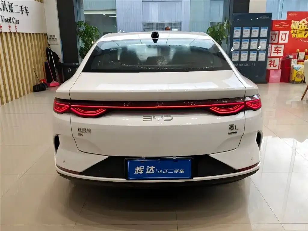BYD Qin L — фото 4