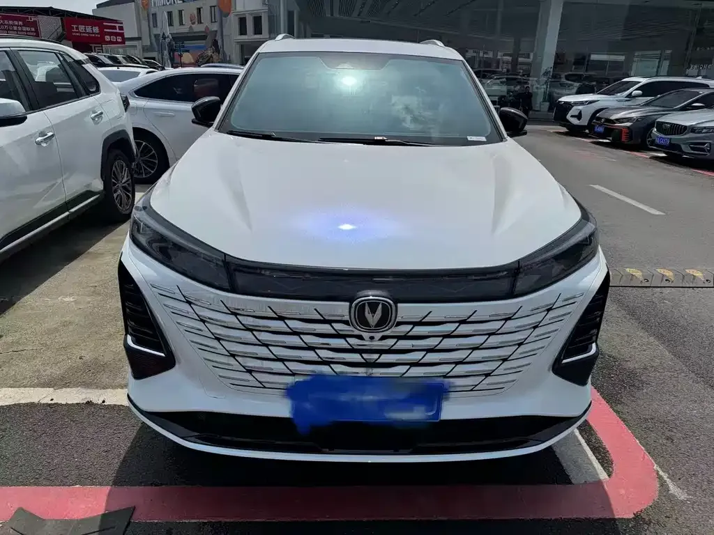 Changan CS75PLUS — фото 8