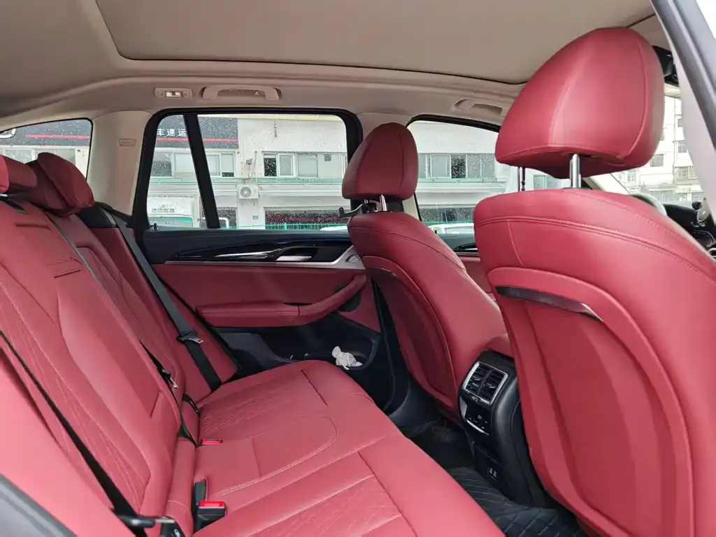 BMW X3 2025 из CN, фото 2