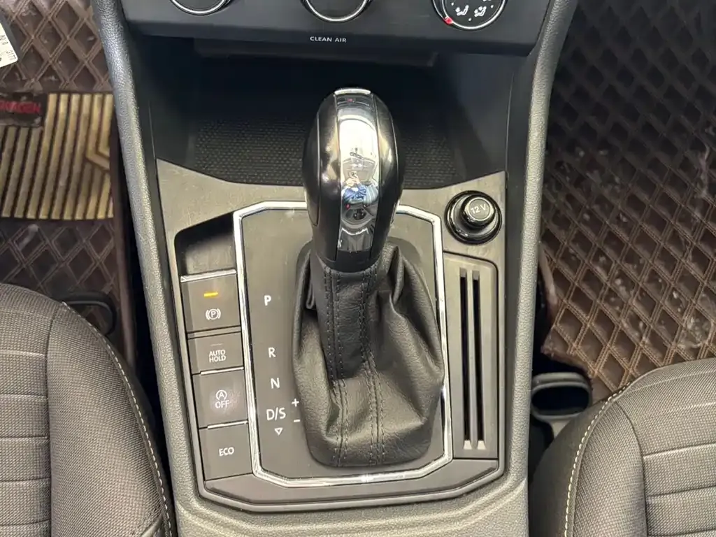 Volkswagen Lavida 2021 из CN, фото 8