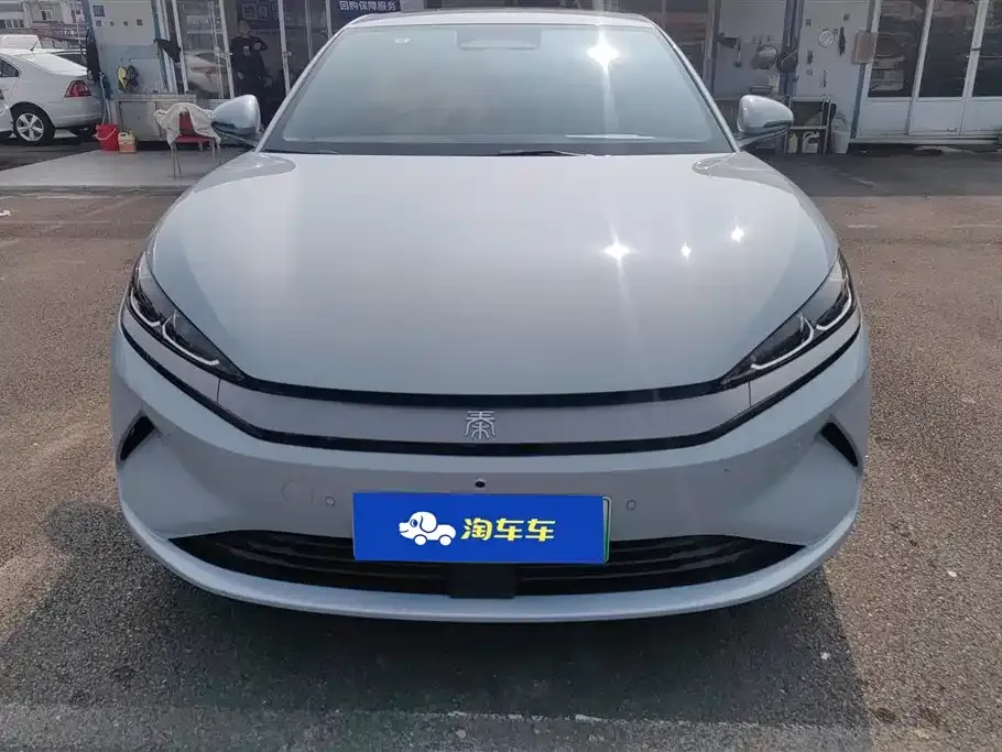 BYD Qin L — фото 9