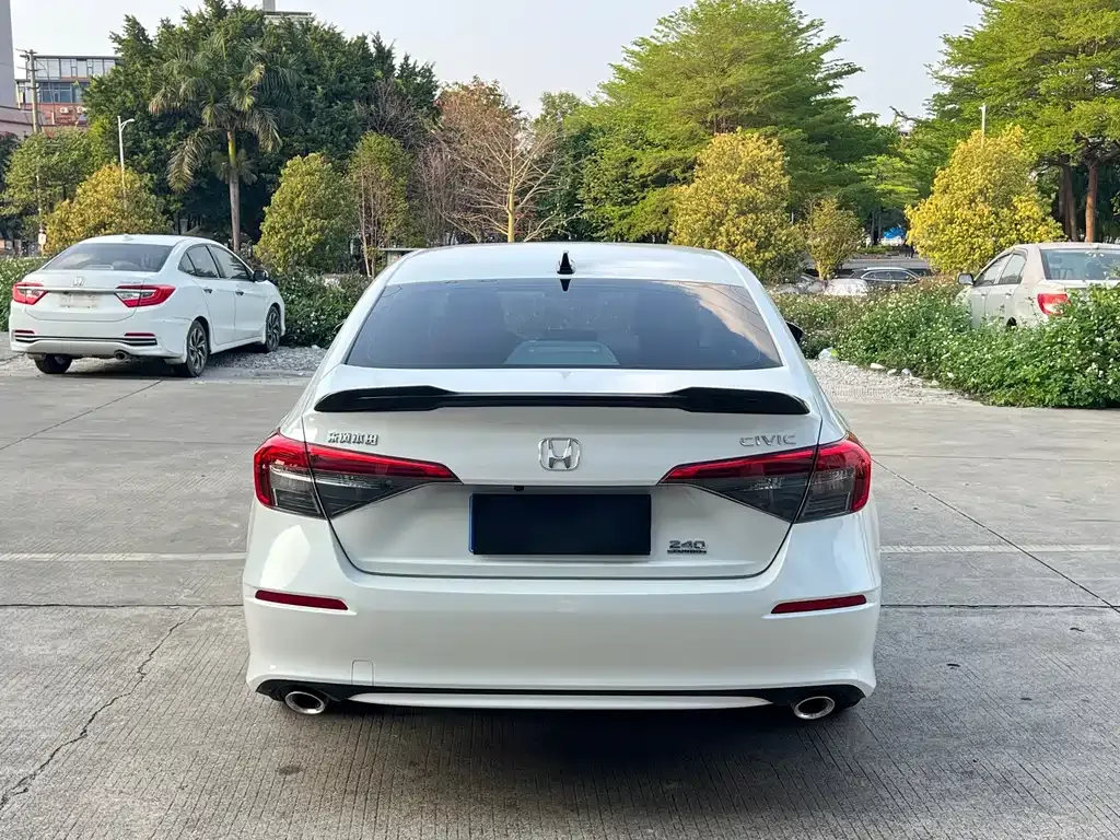 Honda Civic — фото 2