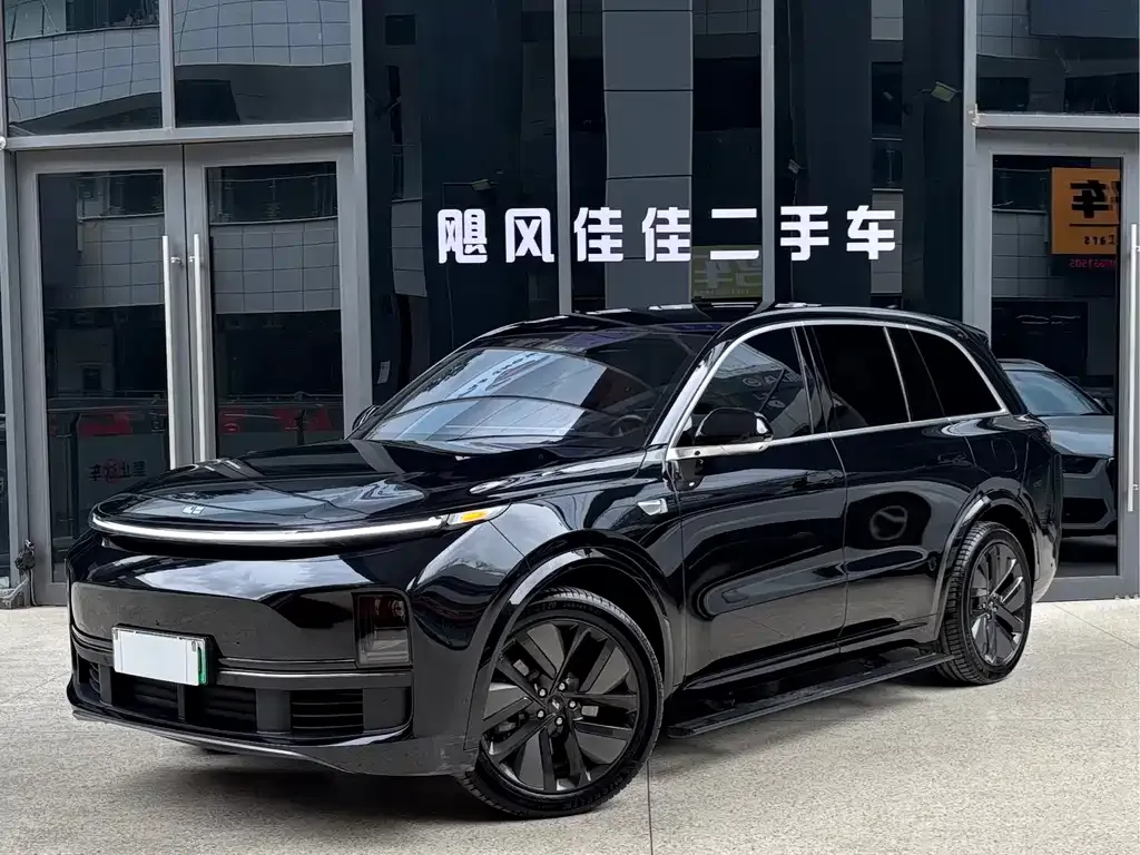 Li Auto L8 2024 из CN, фото 1