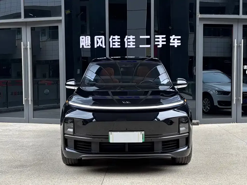 Li Auto L8 2024 из CN, фото 4