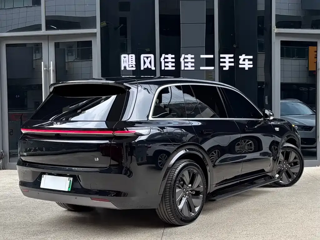 Li Auto L8 2024 из CN, фото 2