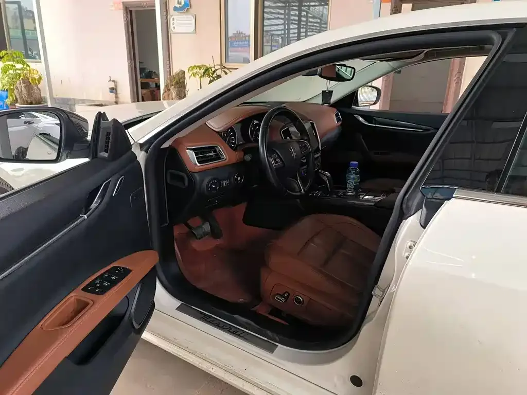Maserati Ghibli 2021 из CN, фото 2