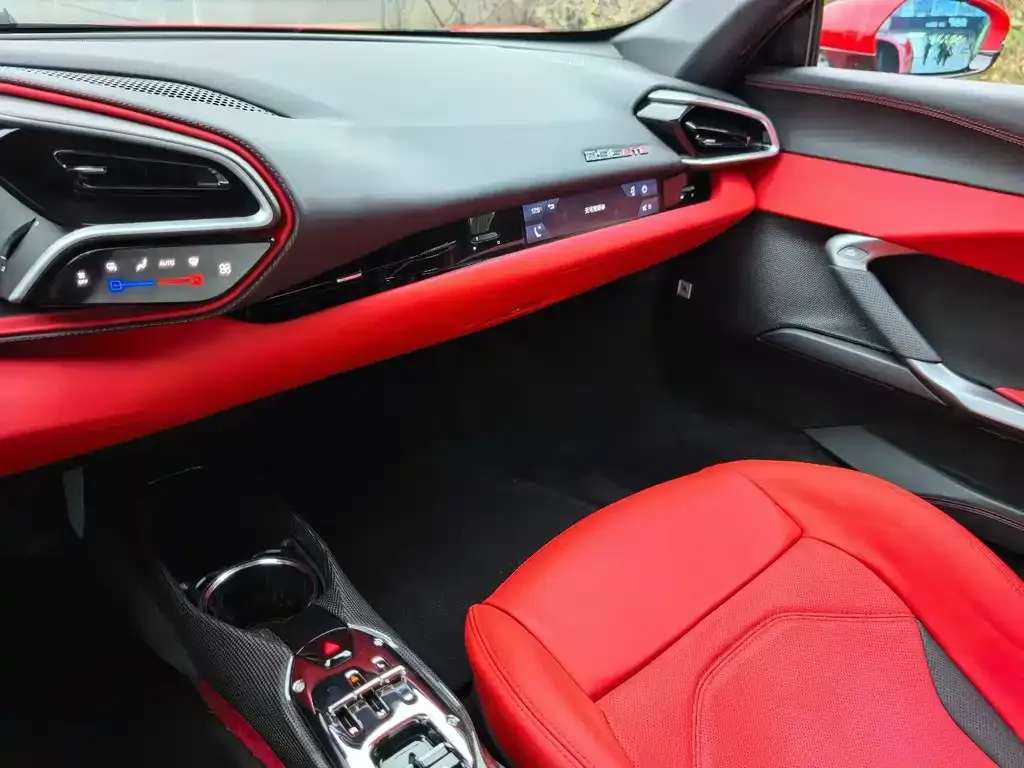 Ferrari 296 2023 из CN, фото 2