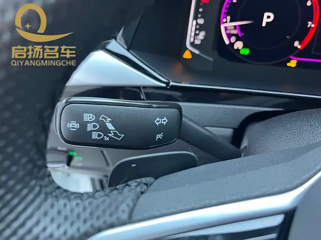Volkswagen CC 2024 из CN, фото 8