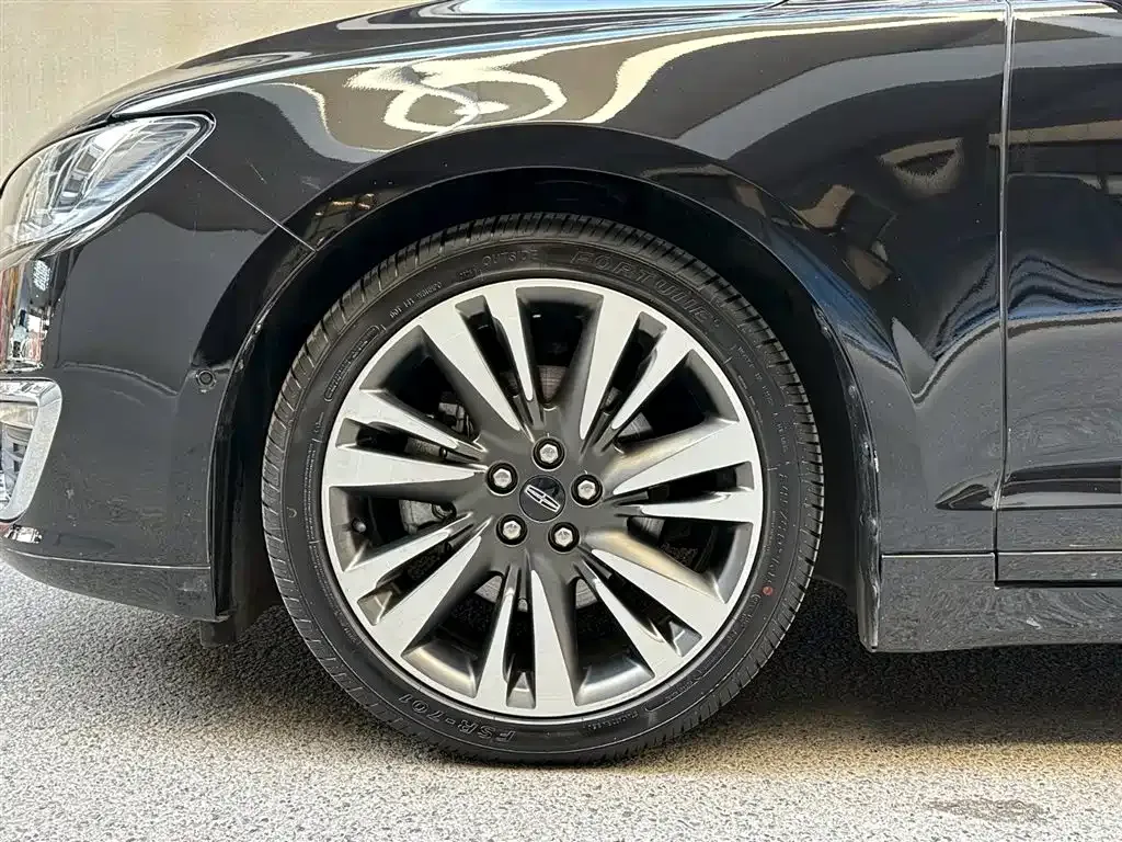 Lincoln MKZ 2025 из CN, фото 3