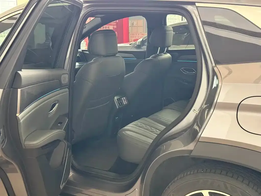 BYD L DM-i 2025 из CN, фото 2