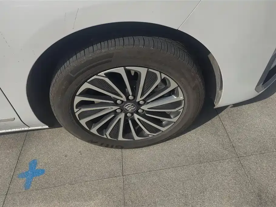Buick GL8 Hybrid 2025 из CN, фото 10