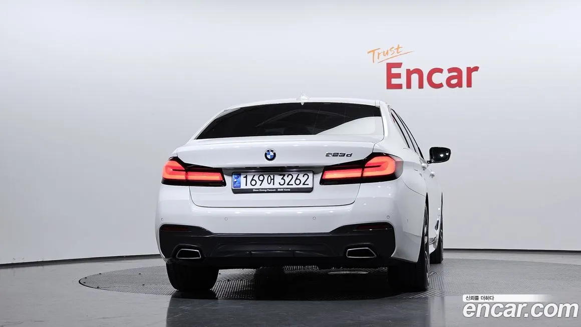 BMW 5-Series 2021 из KR, фото 3