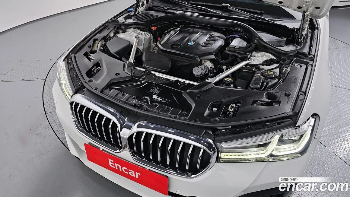 BMW 5-Series 2021 из KR, фото 10