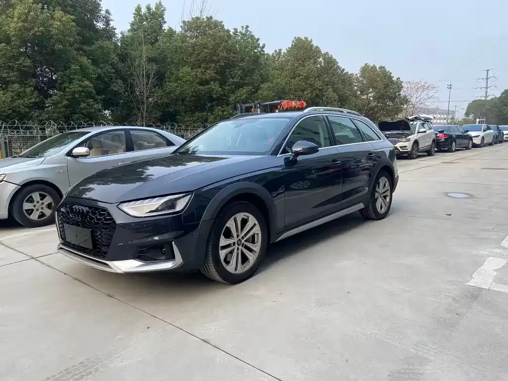 Audi A4 (Import) 2023 из CN, фото 5