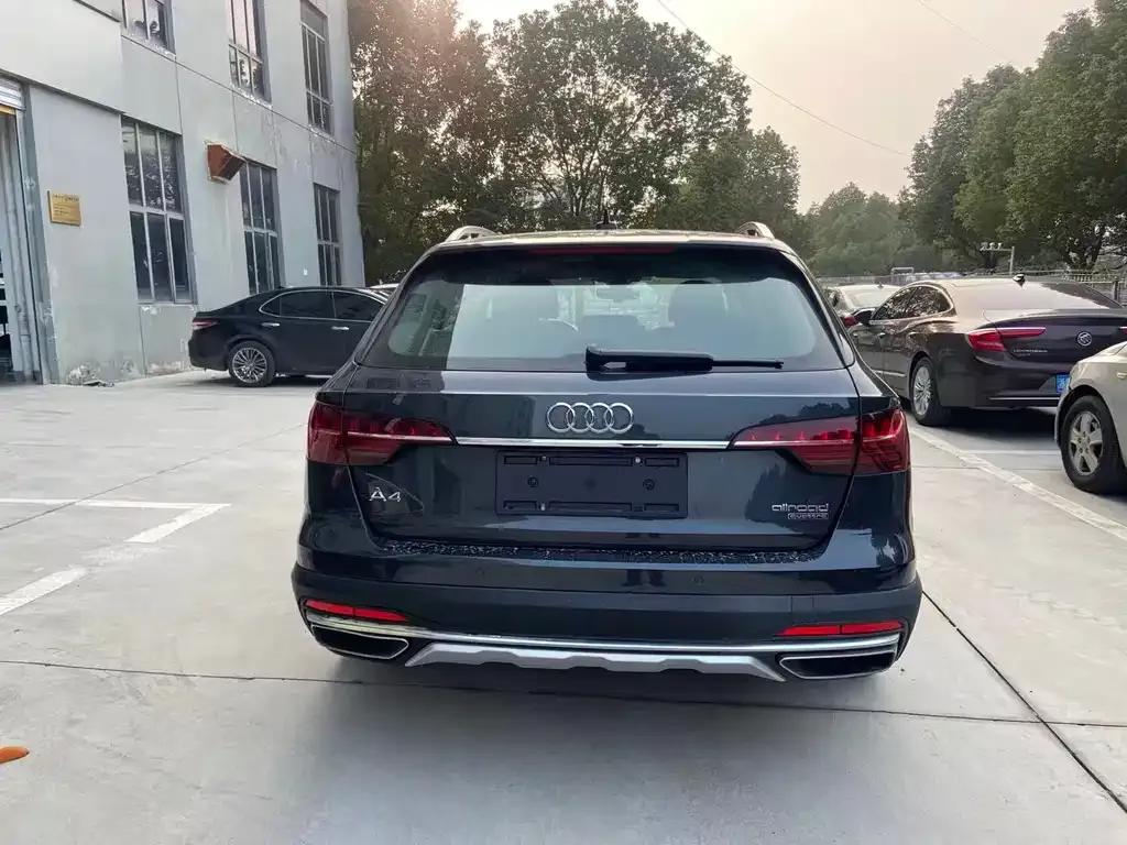 Audi A4 (Import) 2023 из CN, фото 8