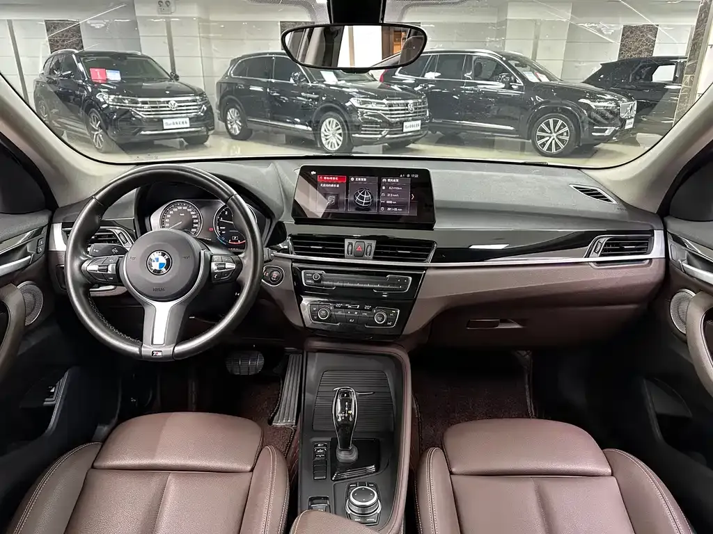 BMW X1 2021 из CN, фото 8