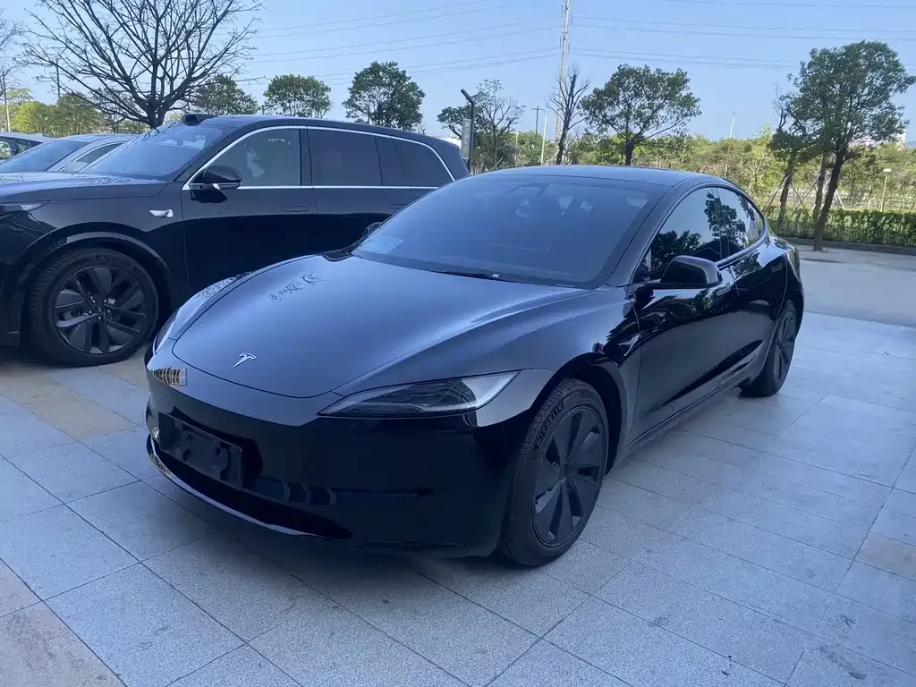 Tesla Model 3 2023 из CN, фото 1