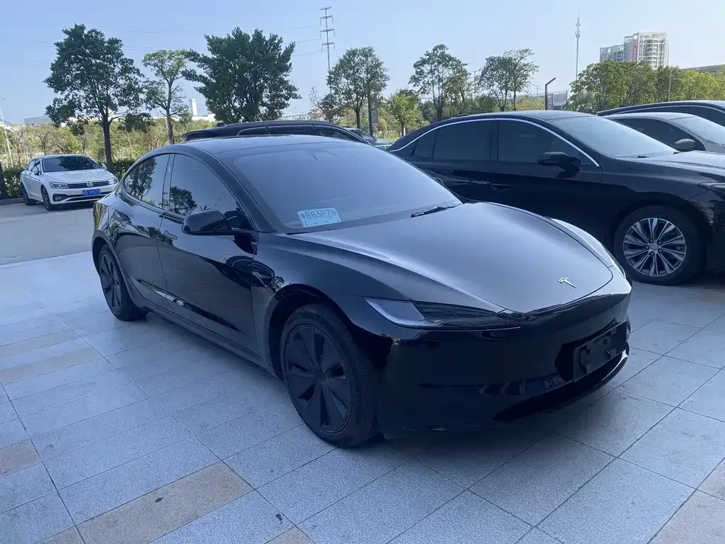 Tesla Model 3 2023 из CN, фото 8