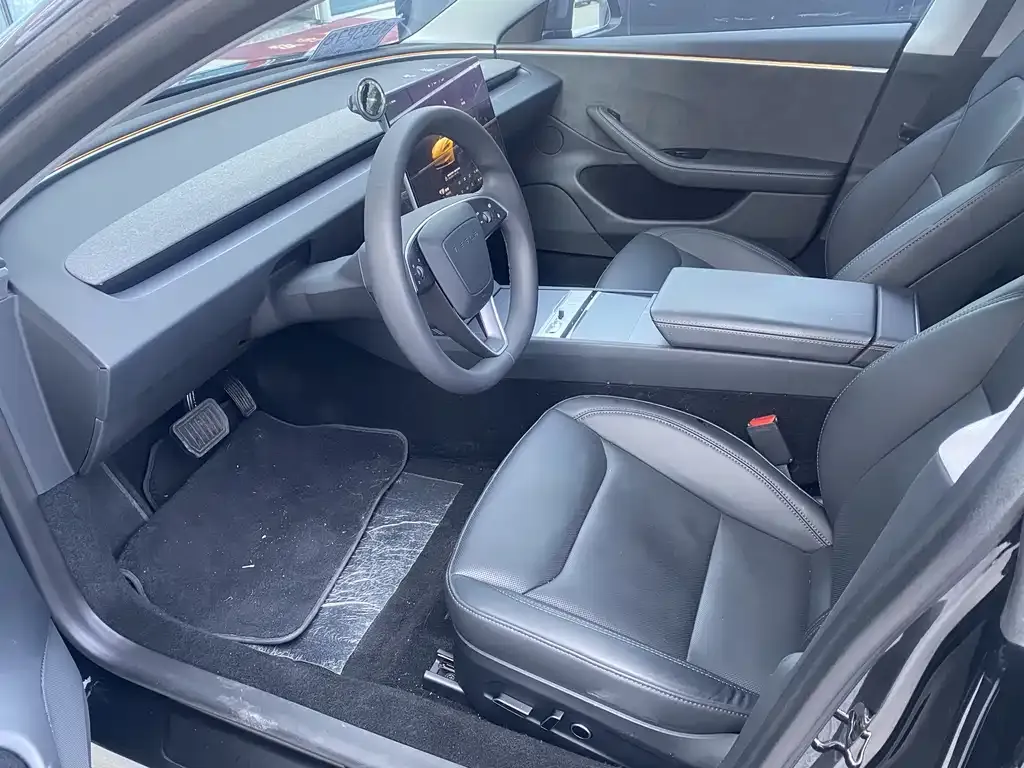 Tesla Model 3 2023 из CN, фото 2