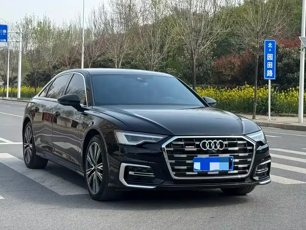 Audi A6L 2023 из CN, фото 8