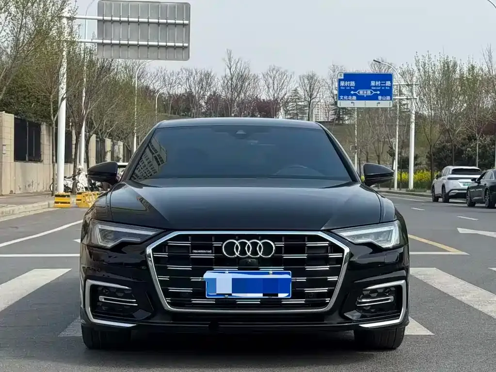 Audi A6L 2023 из CN, фото 3